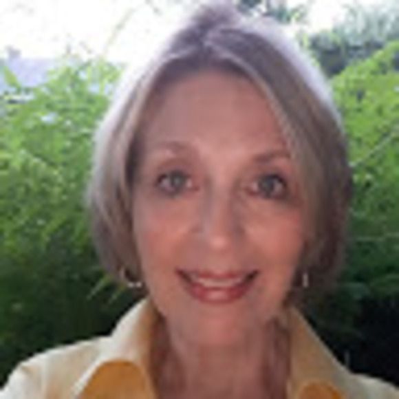 Meet your Posher, Anneliese - Picture 1 of 1